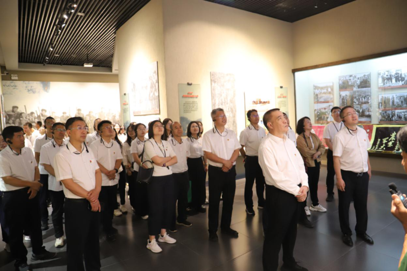 市农业农村局开展“赓续大寨奋斗精神 勇担乡村振兴使命”七一主题党日活动